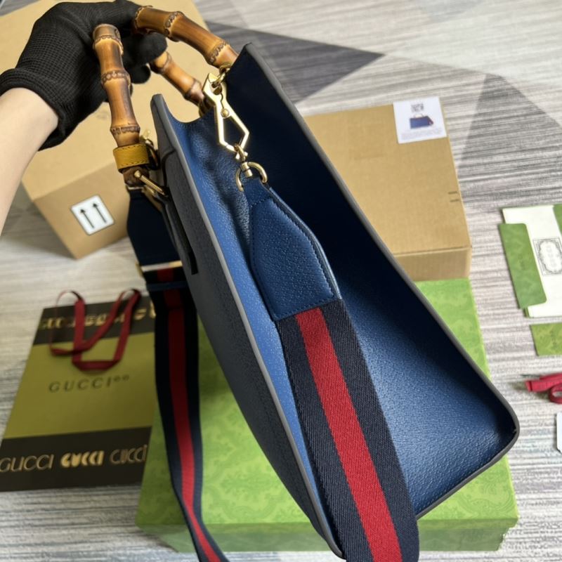 Gvc*1 tote bags